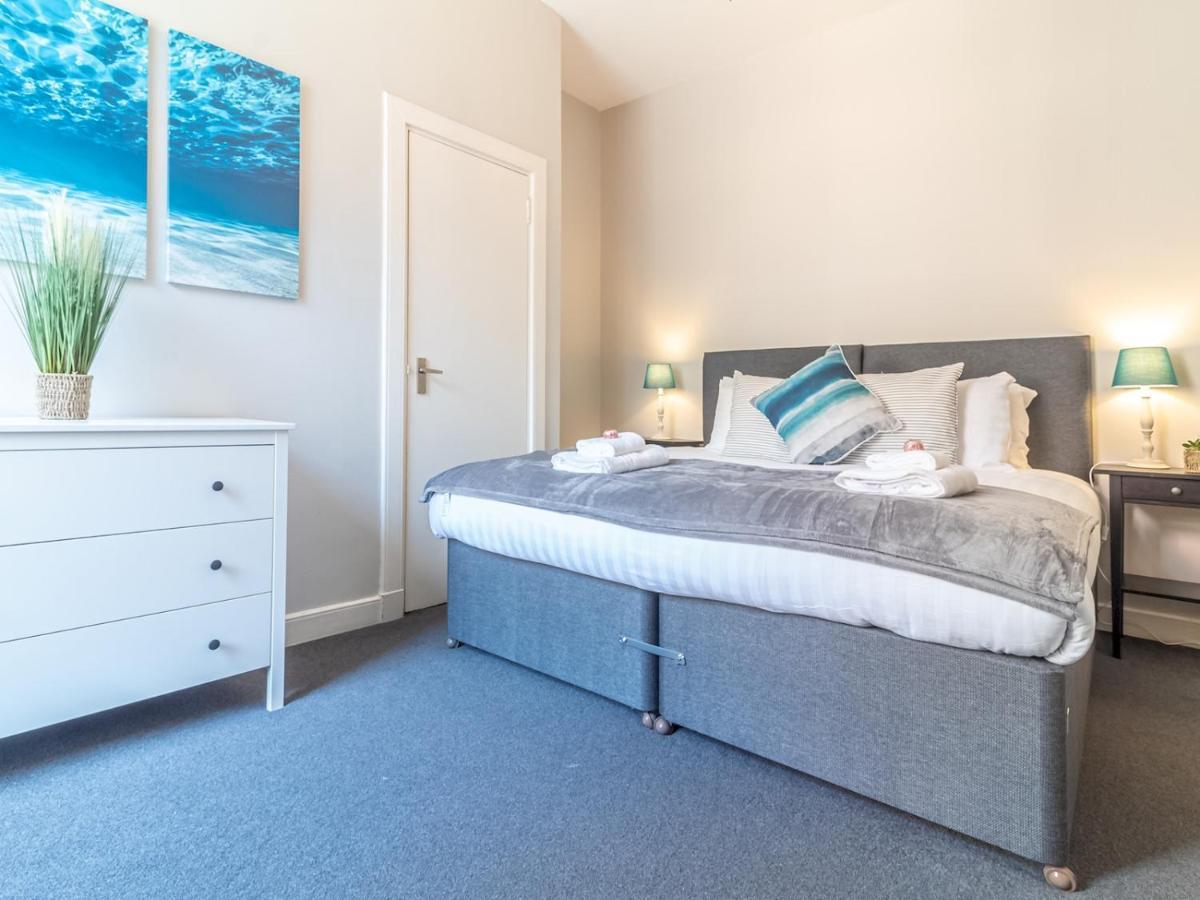Pass The Keys Spacious And Homely Flat On The Royal Mile إدنبرة المظهر الخارجي الصورة