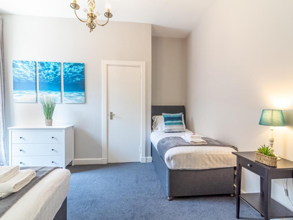 Pass The Keys Spacious And Homely Flat On The Royal Mile إدنبرة المظهر الخارجي الصورة