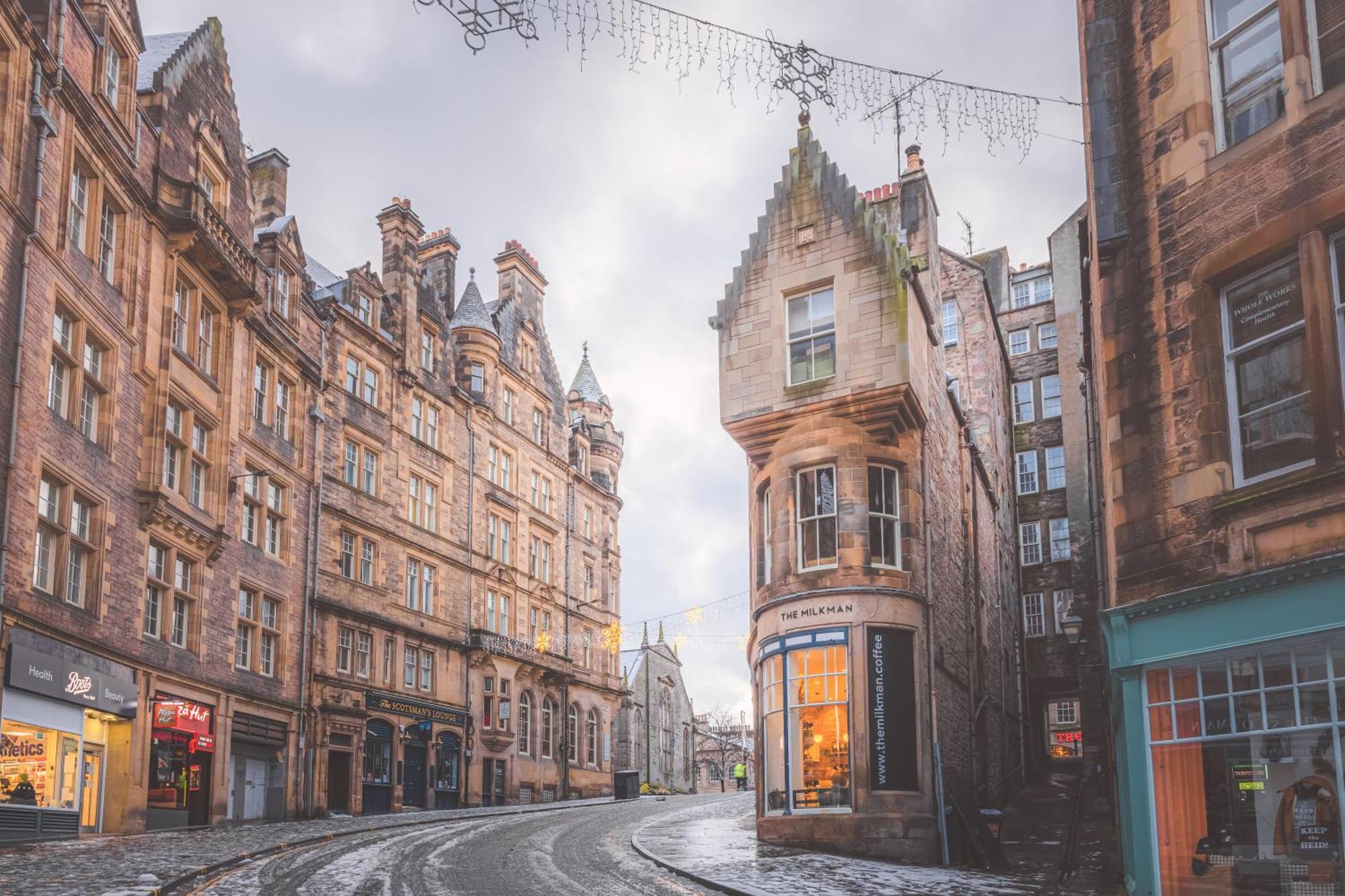 Pass The Keys Spacious And Homely Flat On The Royal Mile إدنبرة المظهر الخارجي الصورة
