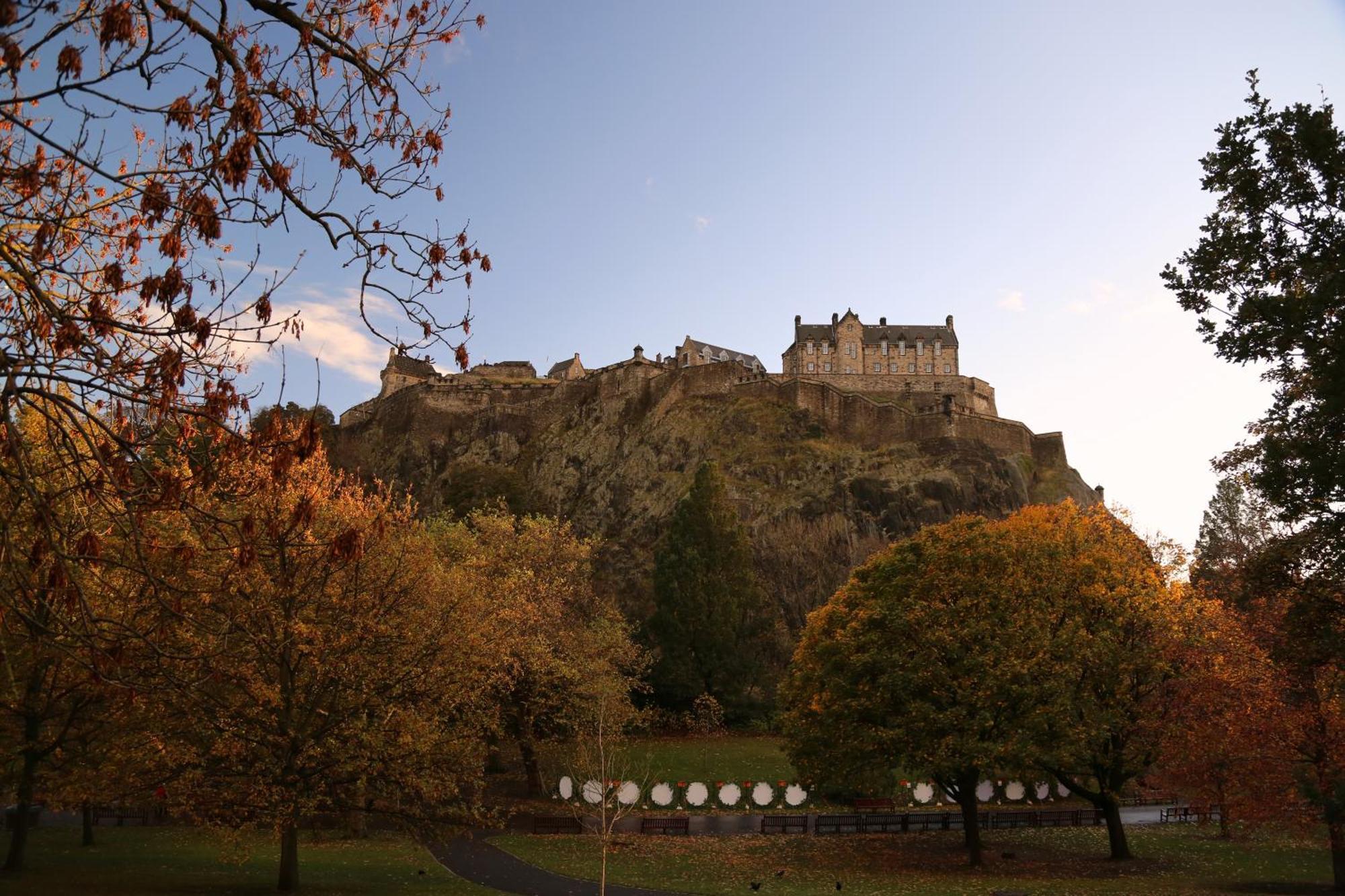 Pass The Keys Spacious And Homely Flat On The Royal Mile إدنبرة المظهر الخارجي الصورة